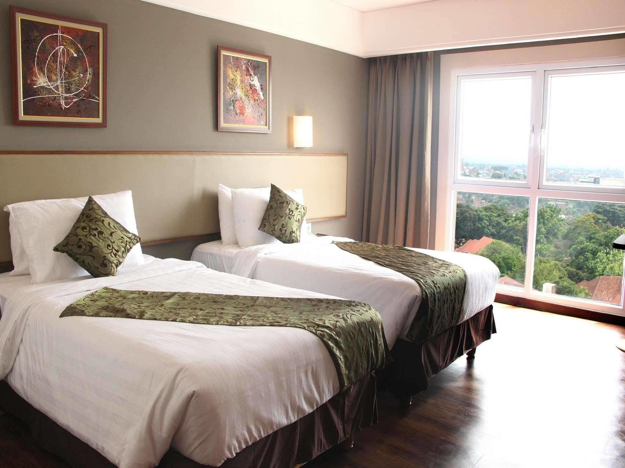 Swiss-belhotel Hotel 4*